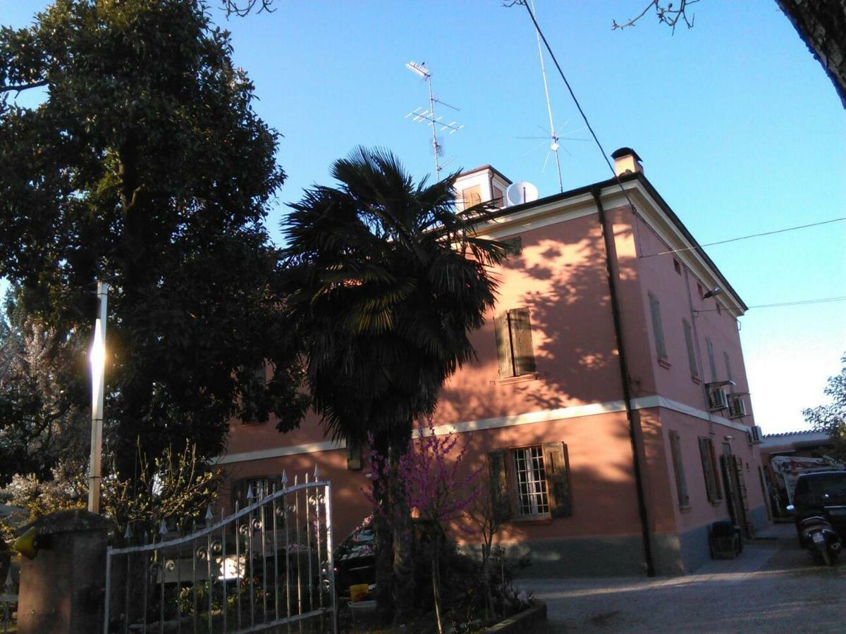 B & B Le Querce Di Marco Camera Verde San Prospero Luaran gambar